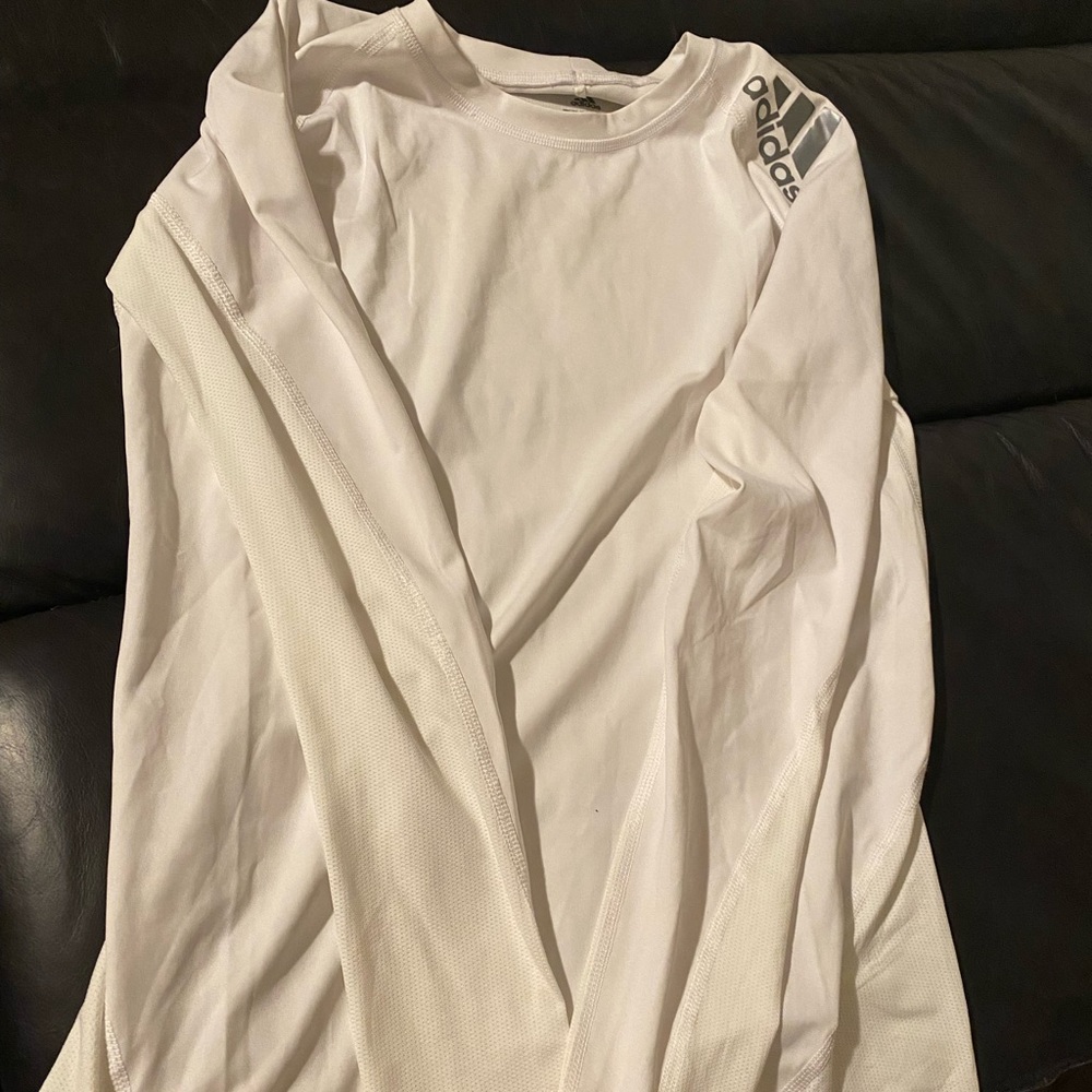 Adidas top